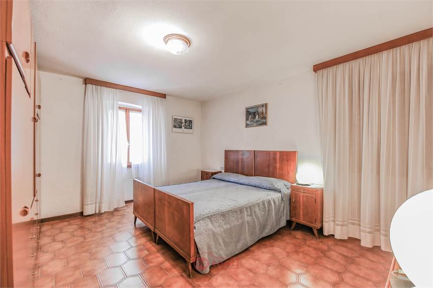 CAMERA 1