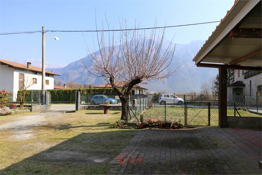ESTERNO 