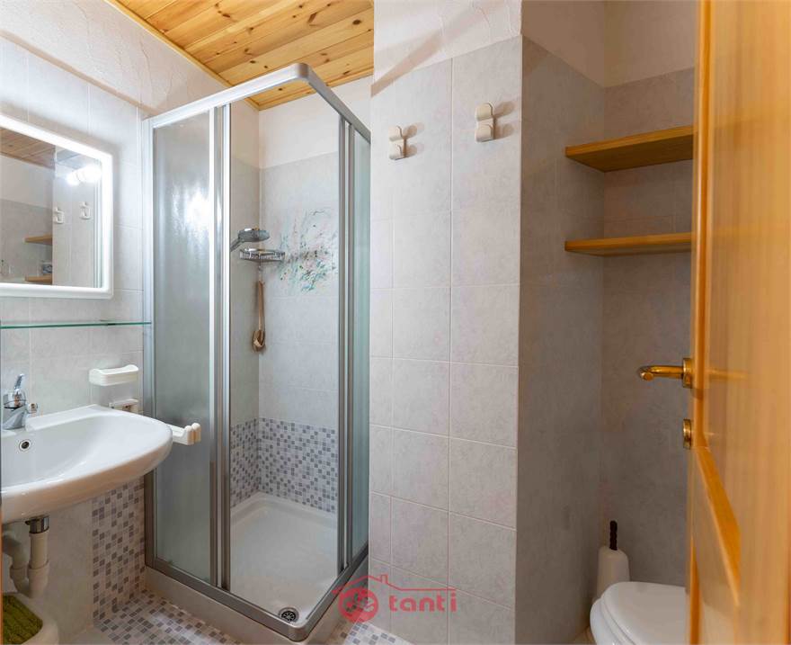 BAGNO - PIANO SECONDO
