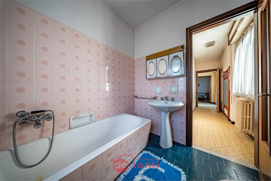 SECONDO BAGNO