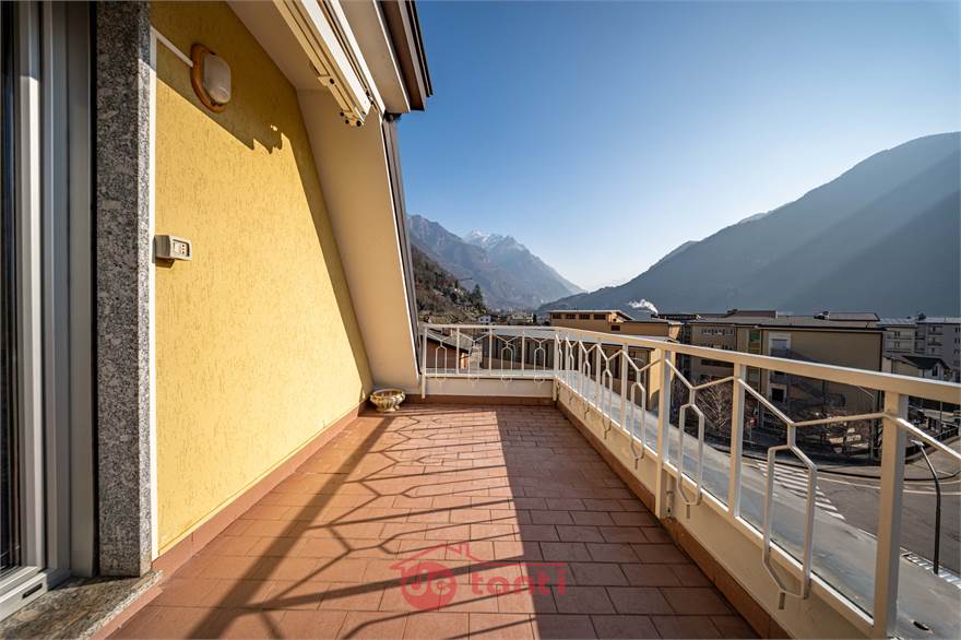 TERZO BALCONE