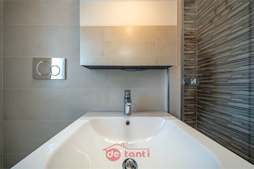 DETTAGLI BAGNO