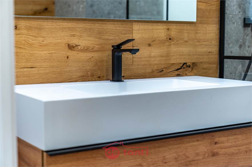 DETTAGLIO BAGNO 2