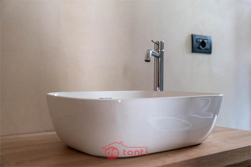 BAGNO - DETTAGLIO