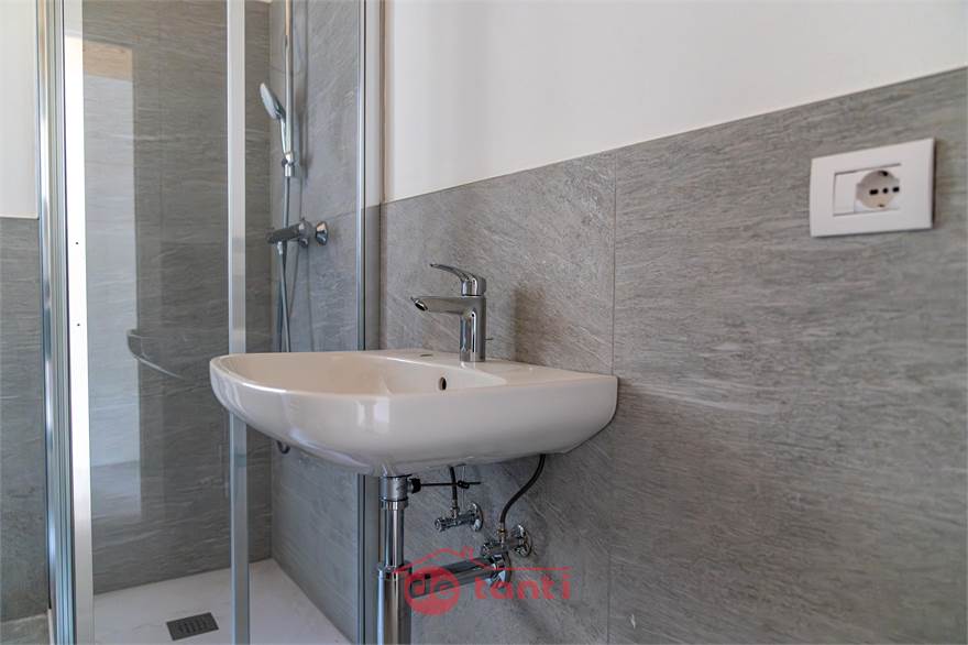 DETTAGLIO BAGNO