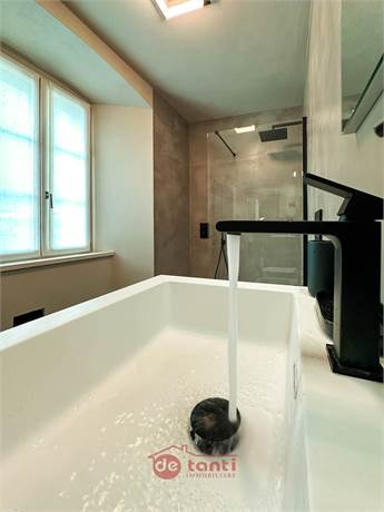 DETTAGLIO BAGNO