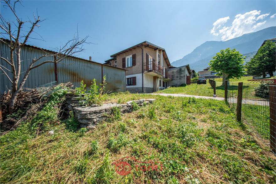 ESTERNO - GIARDINO