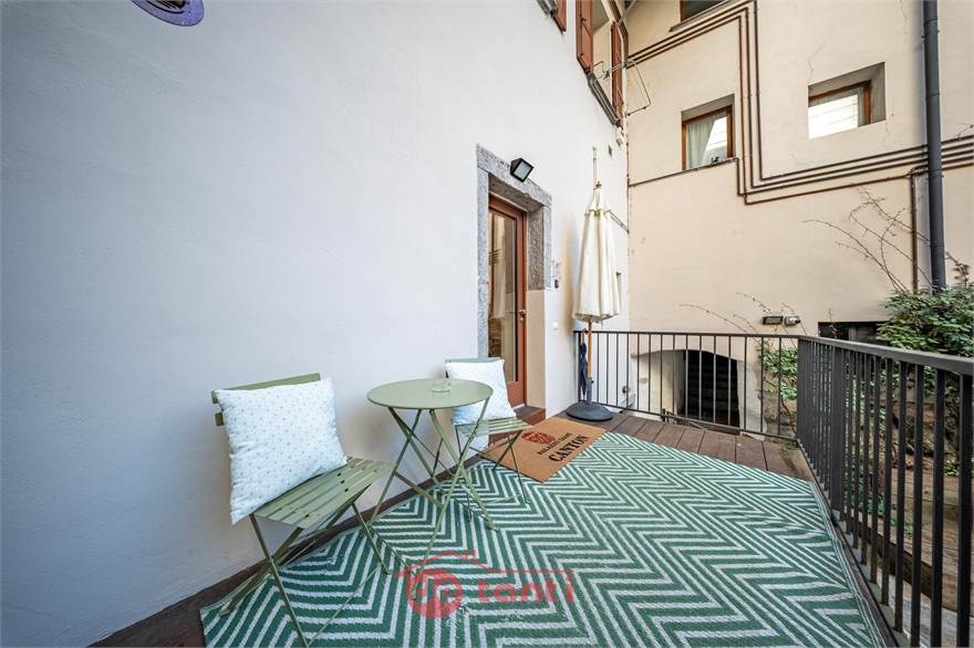 TERRAZZO SECONDO APPARTAMENTO