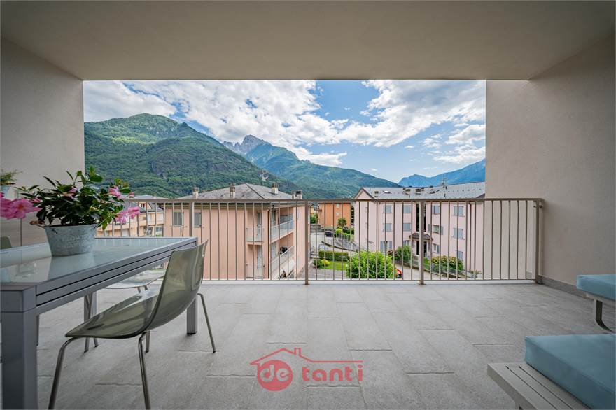 TERRAZZO CON VISTA 