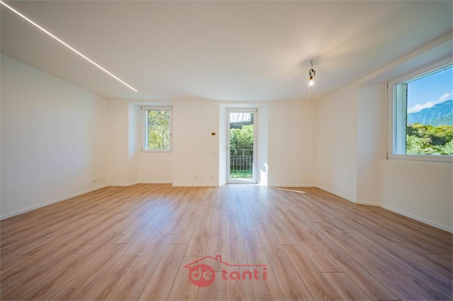 INTERNO - CAMERA  4