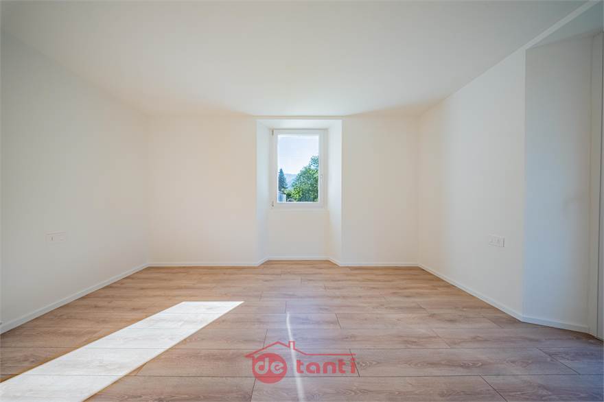 INTERNO - CAMERA 