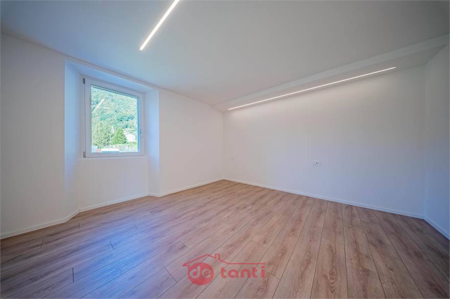 INTERNO - CAMERA 
