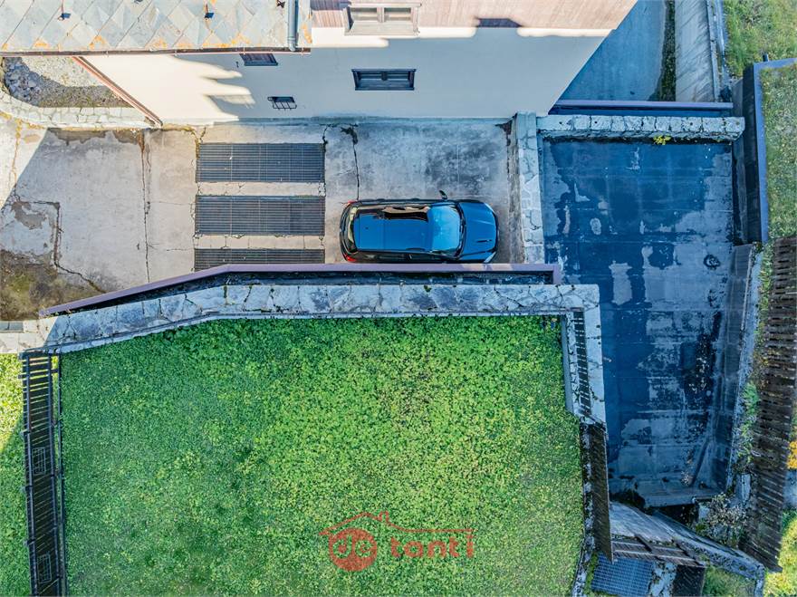 POSTO AUTO ESCLUSIVO