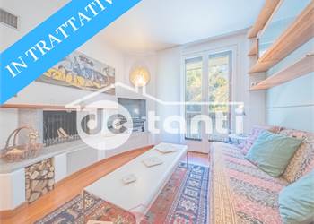 ELEGANTE TRILOCALE IN CENTRO MADESIMO 