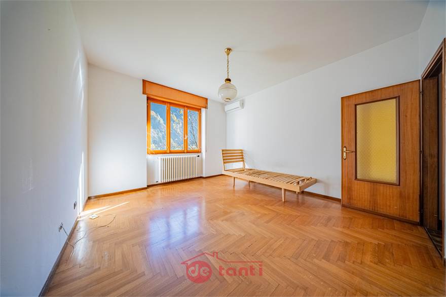 PIANO PRIMO - CAMERA 2