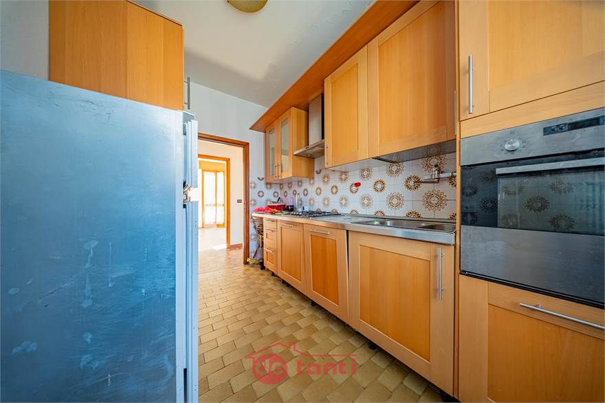 PIANO PRIMO - CUCINA