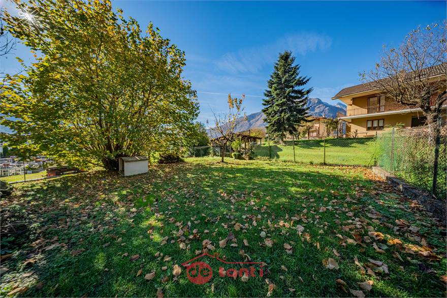 GIARDINO E VISTA CASA