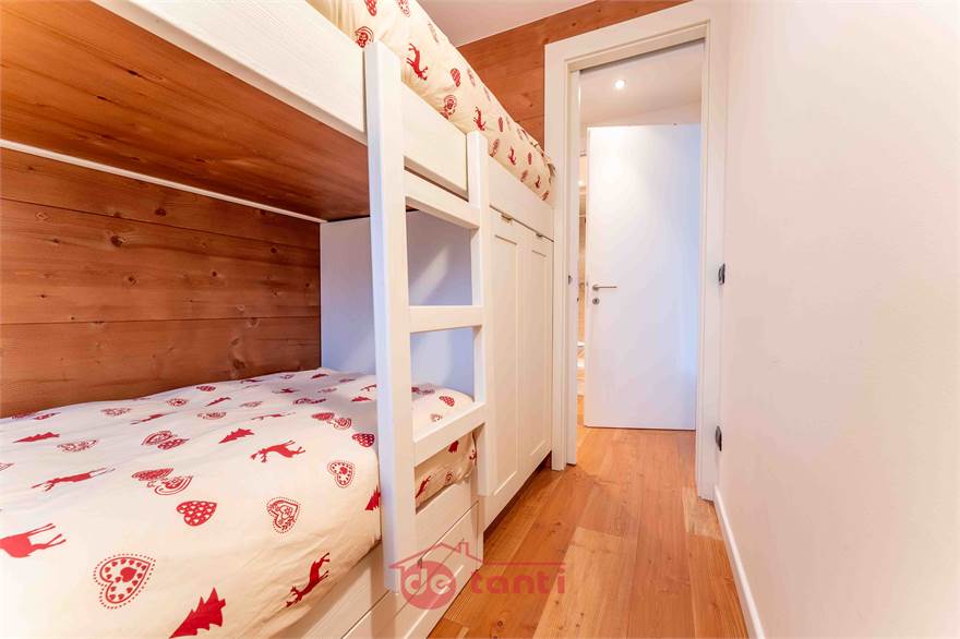 SECONDA CAMERA DA LETTO