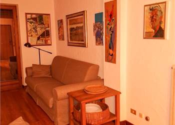 OCCASIONE IMPERDIBILE PER LE TUE VACANZE A MADESIMO: TRILOCALE IN AFFITTO IN VIA ANDOSSI! 