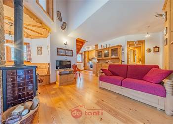 VISTA PANORAMICA E AMBIENTI UNICI A CAMPODOLCINO