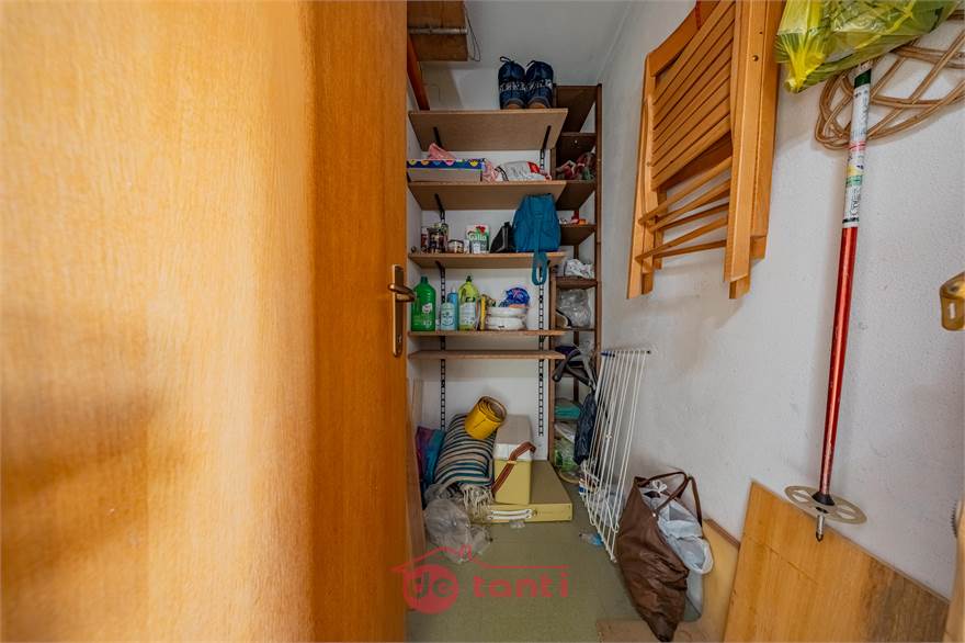 RIPOSTIGLIO AL PIANO 