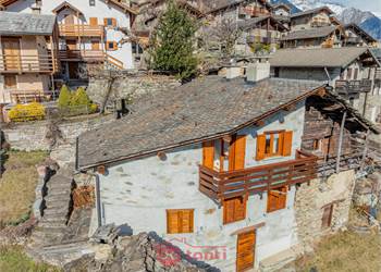 SPAZI TRADIZIONALI E PANORAMI IMMENSI A SAN GIACOMO FILIPPO