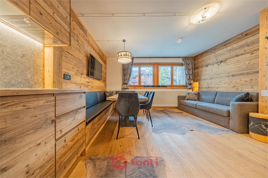 ZONA GIORNO - CUCINA