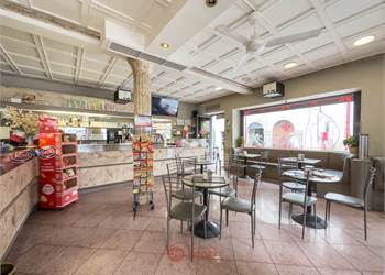 PUNTO STRATEGICAMENTE PERFETTO PER LA TUA NUOVA ATTIVITA' A CHIAVENNA! 