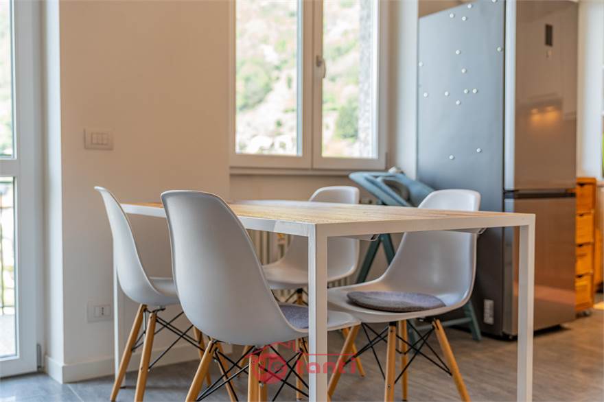 DETTAGLIO ZONA PRANZO