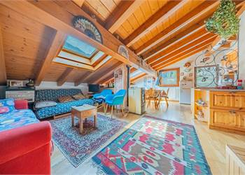 TRILOCALE ACCOGLIENTE IN AFFITTO A CAMPODOLCINO 