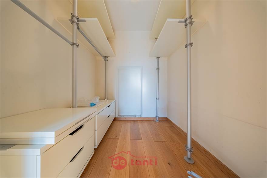 PIANO TERRA: CABINA ARMADIO