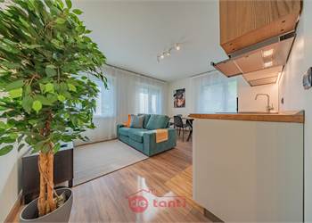 BILOCALE RISTRUTTURATO A GORDONA: UN AFFITTO DA SOGNO ALL INCLUSIVE