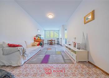 PANORAMI INDIMENTICABILI E TUTTO IL POTENZIALE CHE CERCHI: APPARTAMENTO IN VIALE MALOGGIA