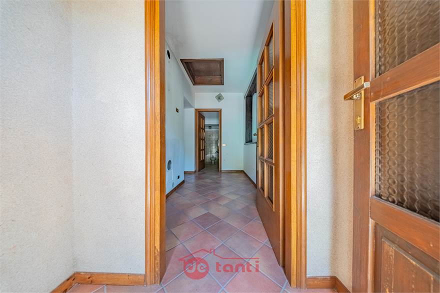 PIANO SECONDO - INGRESSO