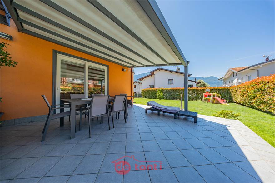VERANDA
