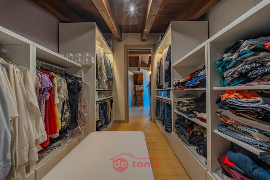 SOPPALCO: CABINA ARMADIO