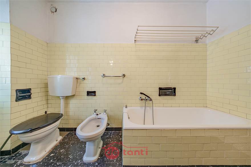 BAGNO 