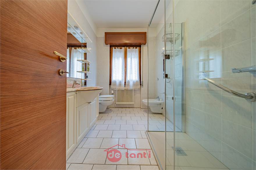 BAGNO - PIANO 2 