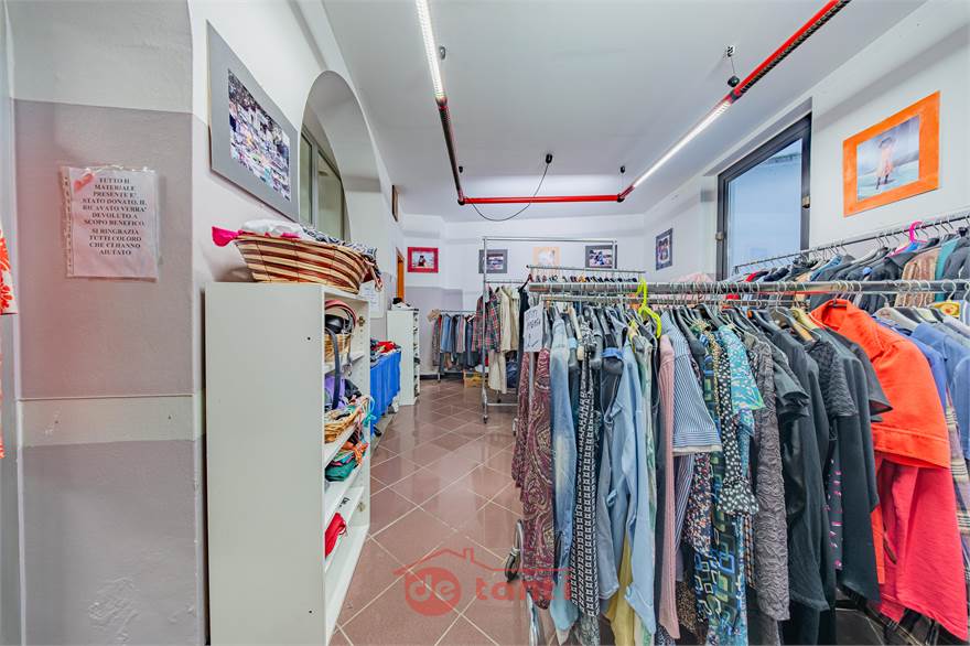LOCALE INTERNO