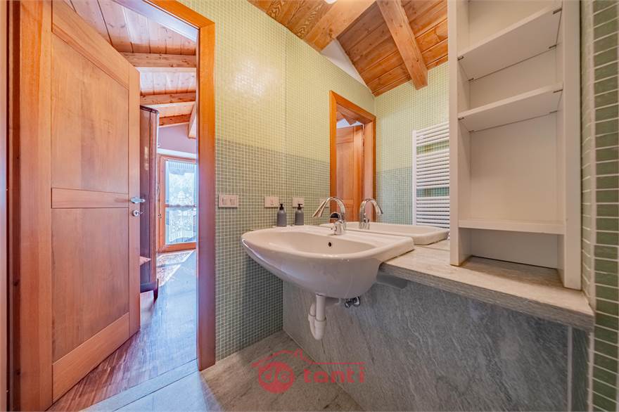 BAGNO EN SUITE - CAMERA MATRIMONIALE