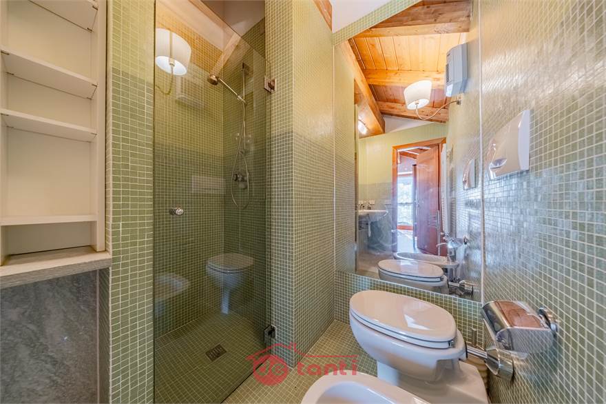 BAGNO EN SUITE - CAMERA MATRIMONIALE