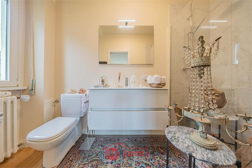 BAGNO EN SUITE - CAMERA MATRIMONIALE