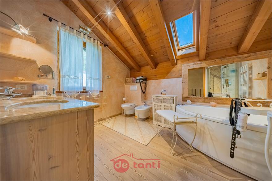 BAGNO PIANO PRIMO