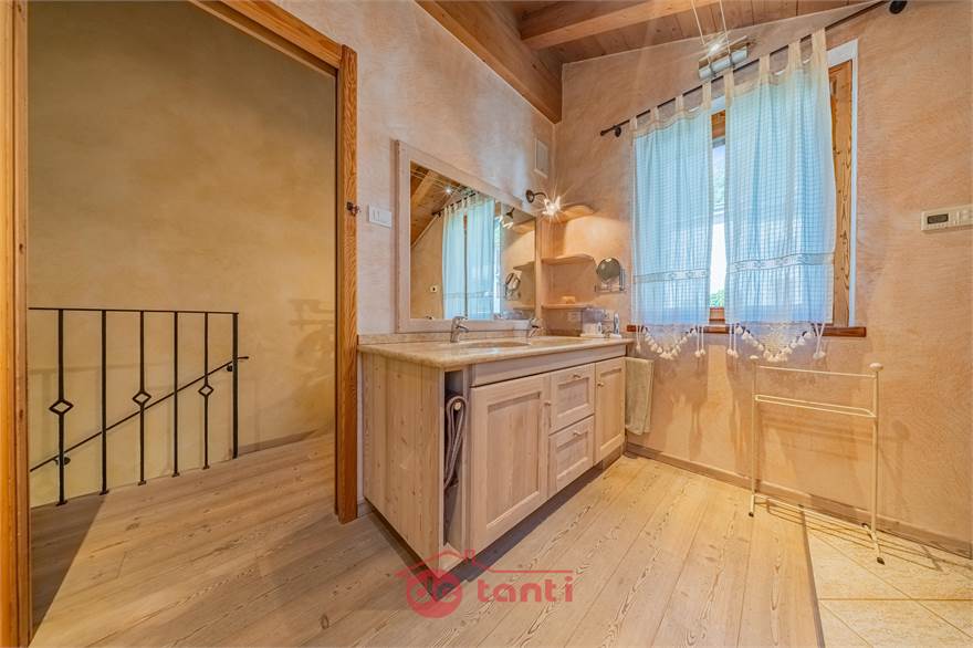 BAGNO PIANO PRIMO