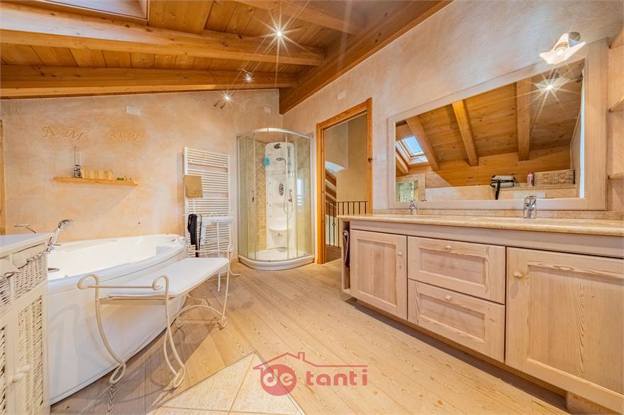 BAGNO PIANO PRIMO