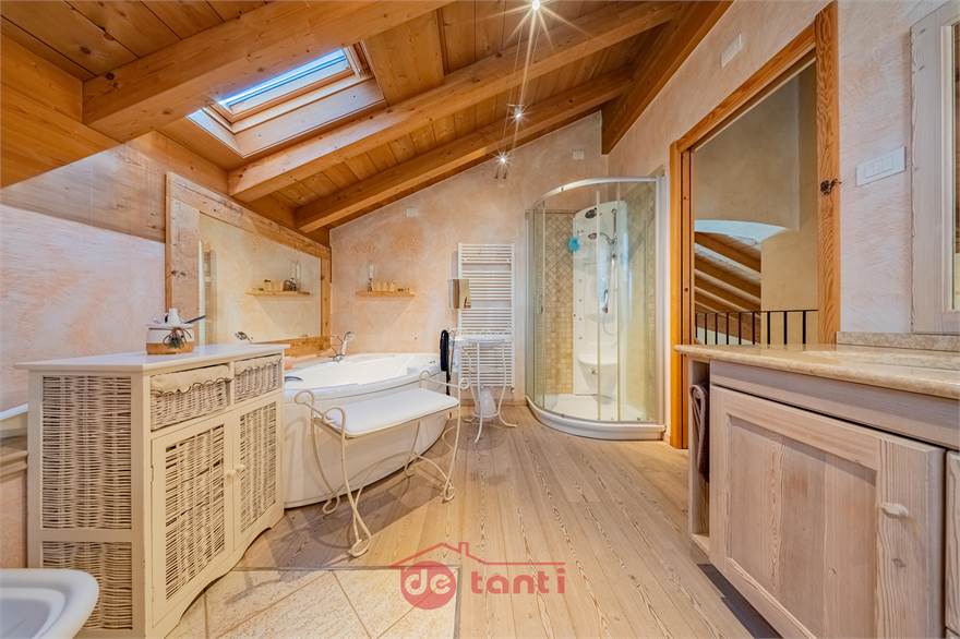 BAGNO PIANO PRIMO
