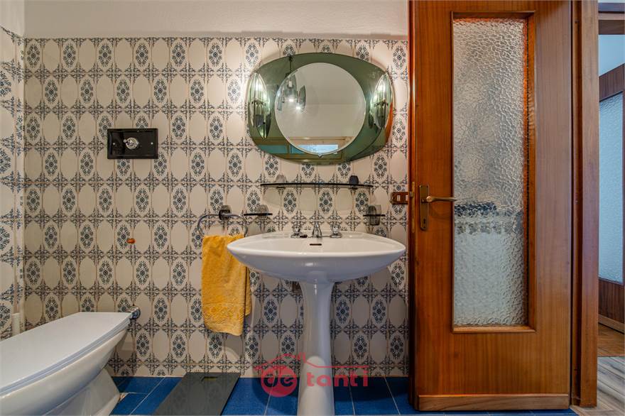 BAGNO 2 - PIANO 2 